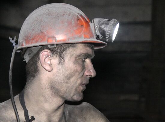 Torezantratsit mine in Donetsk Region
