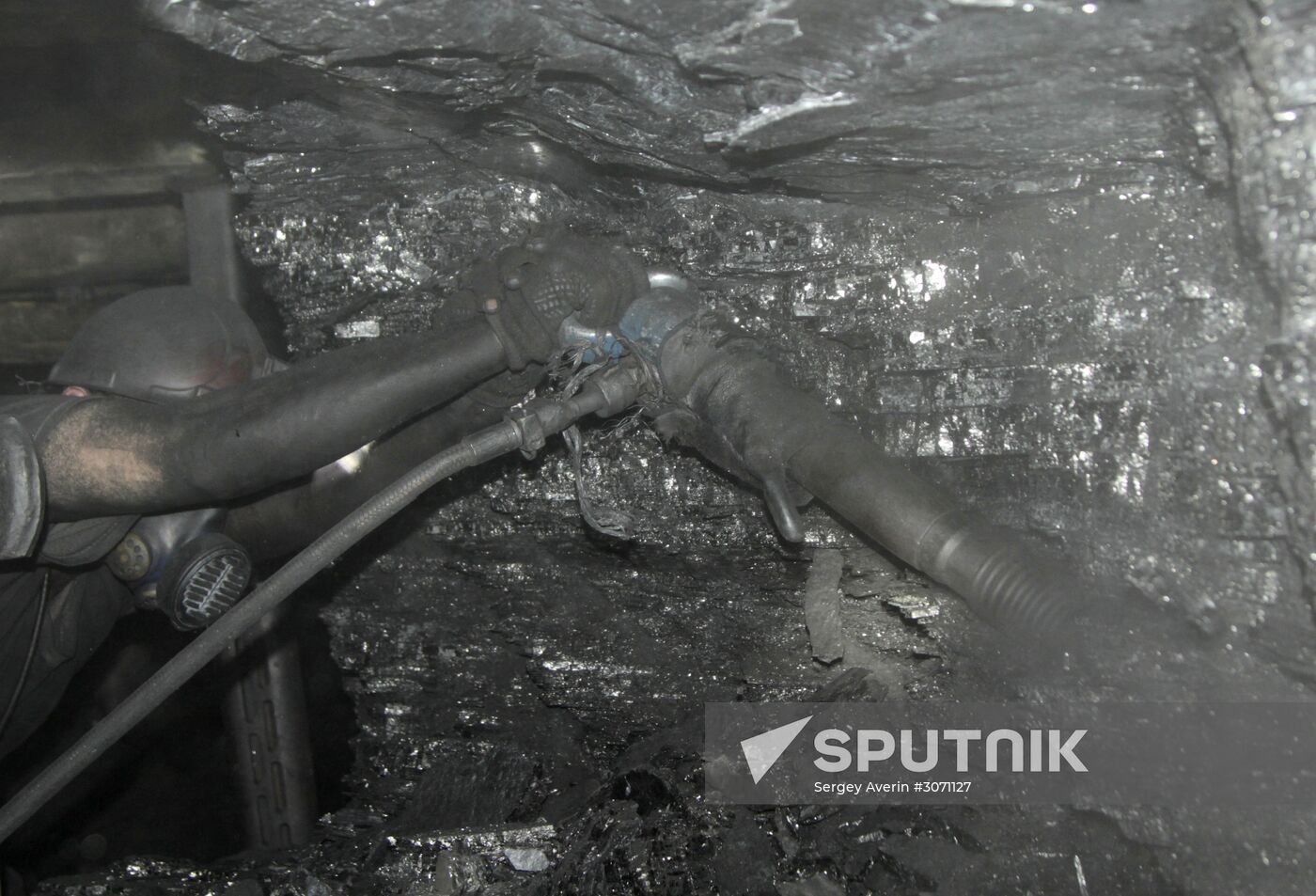Torezantratsit mine in Donetsk Region