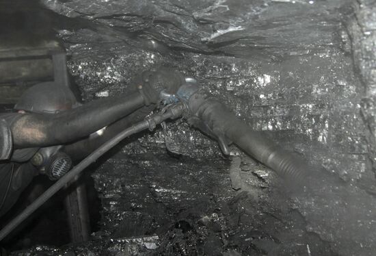 Torezantratsit mine in Donetsk Region