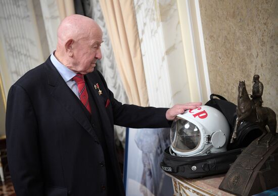 President Putin watches The Space Walker ahead of Cosmonautics Day