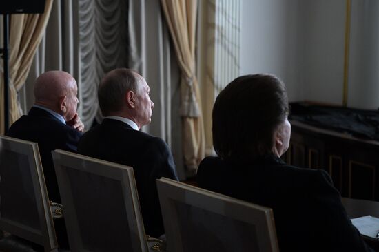 President Putin watches The Space Walker ahead of Cosmonautics Day