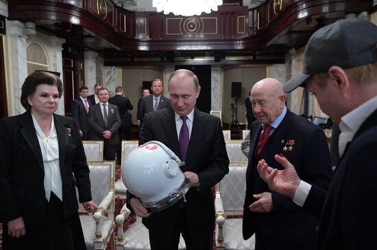 President Putin watches The Space Walker ahead of Cosmonautics Day
