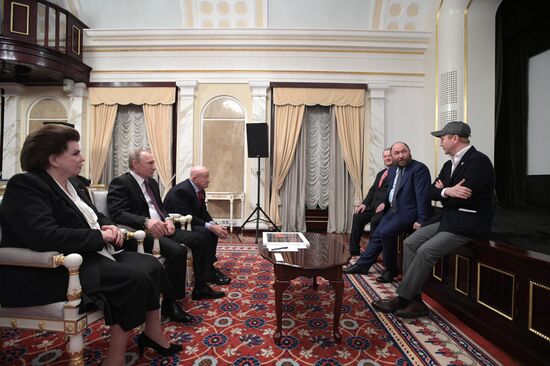 President Putin watches The Space Walker ahead of Cosmonautics Day