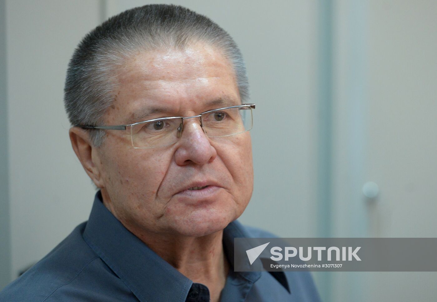 Court hears prosecutors' motion on extended arrest for Alexei Ulyukayev