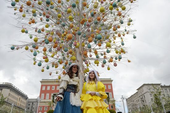 Easter Gift festival opens in Moscow