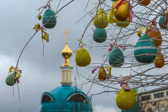 Easter Gift festival opens in Moscow