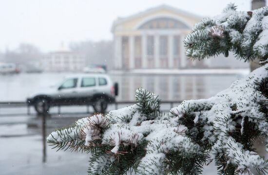 Snow in Petrozavodsk