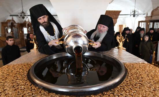 Completing the chrism-preparation rite