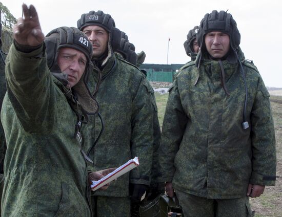 Drill of Lugansk People's Republic people's militia