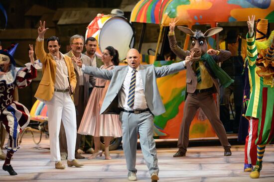Dress rehearsal of opera "Pagliacci" at Novosibirsk Opera and Ballet Theatre
