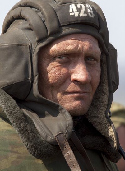 Drill of Lugansk People's Republic people's militia