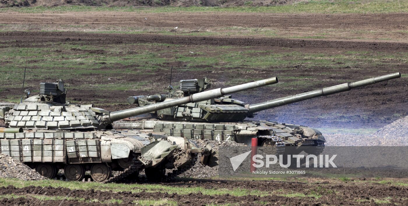 Drill of Lugansk People's Republic people's militia