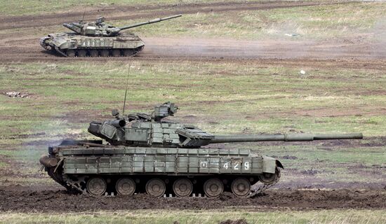 Drill of Lugansk People's Republic people's militia
