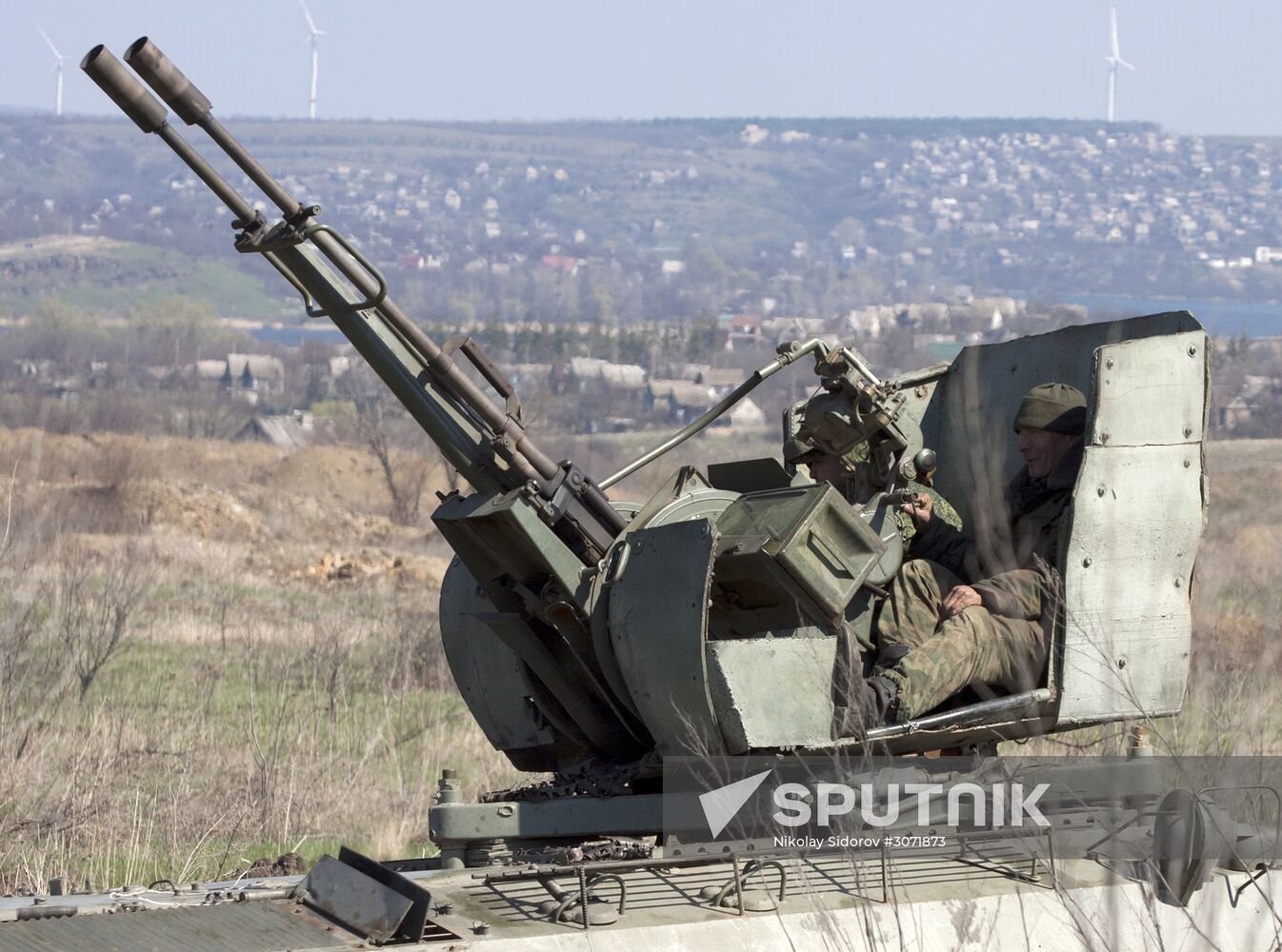 Drill of Lugansk People's Republic people's militia