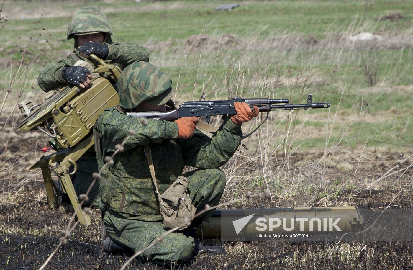LPR People’s Militia holds military exercises