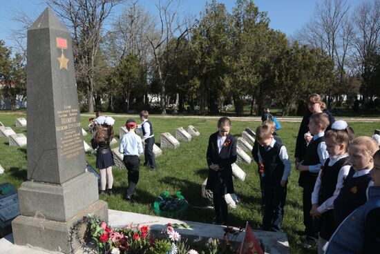 73d anniversary of liberation of Simferopol from Nazi invaders
