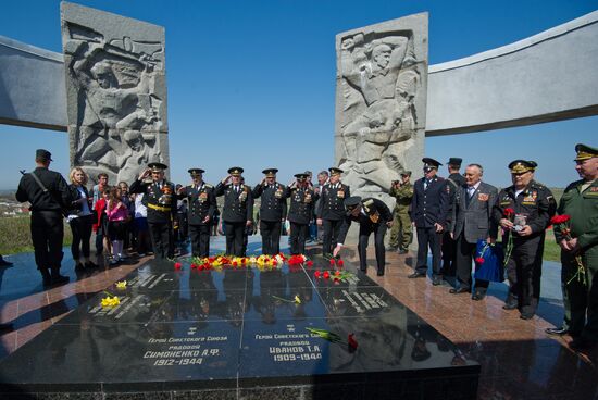 73d anniversary of liberation of Simferopol from Nazi invaders
