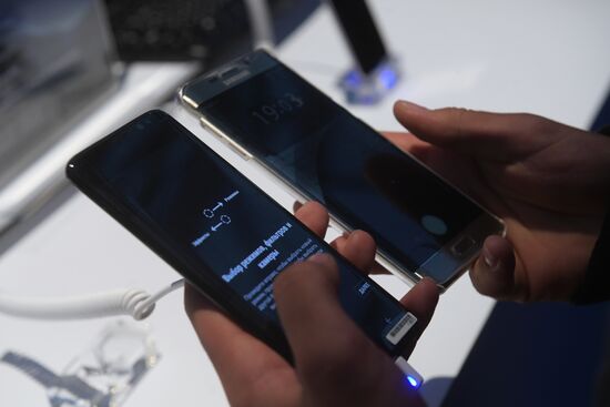 Samsung Galaxy S8 presentation