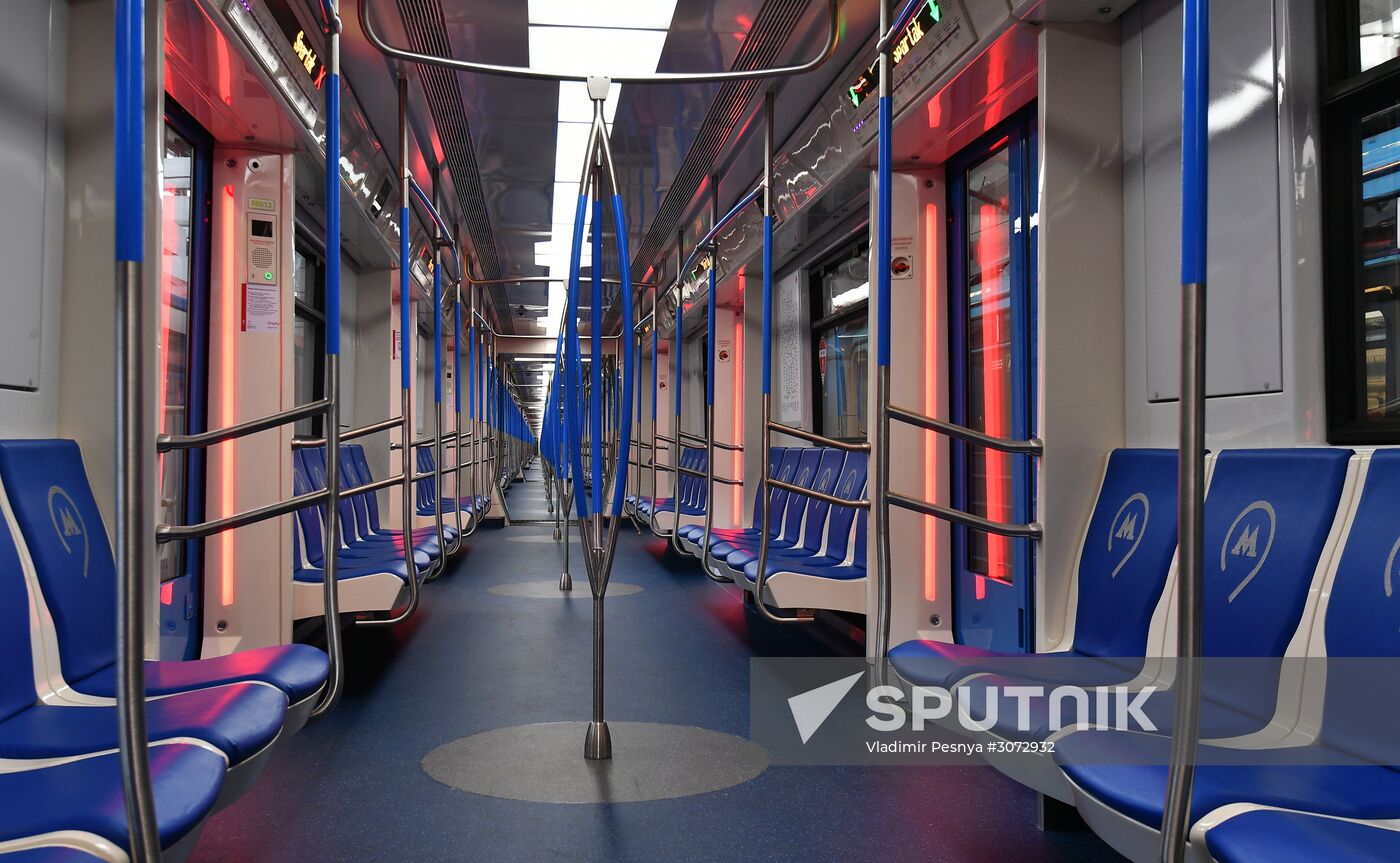 New Moskva trains begin transit on Line Seven