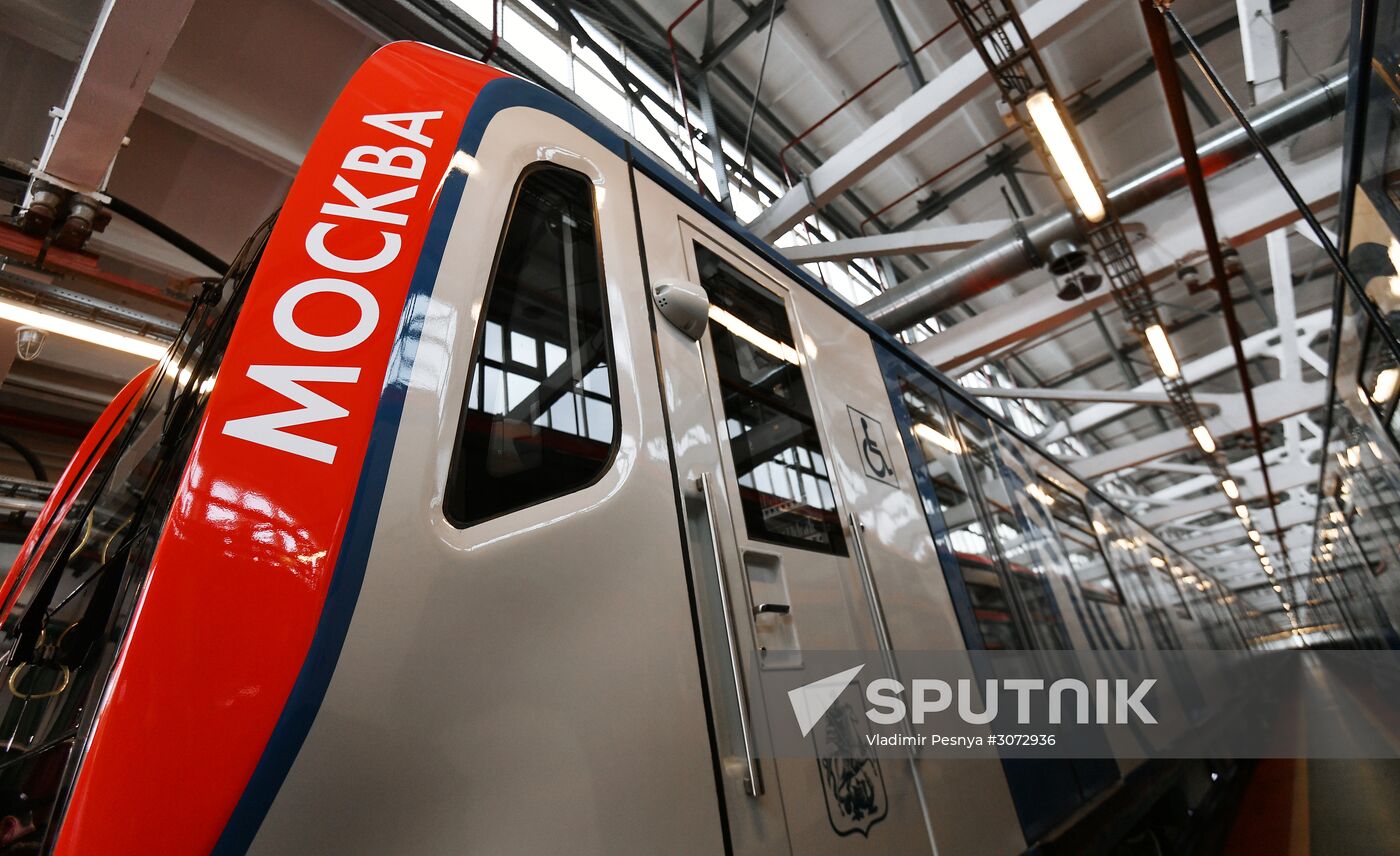 New Moskva trains begin transit on Line Seven