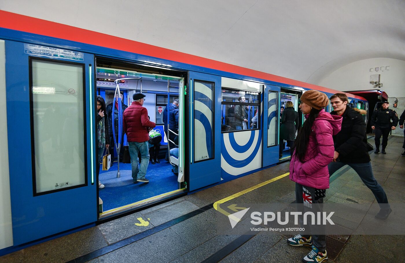 New Moskva trains begin transit on Line Seven