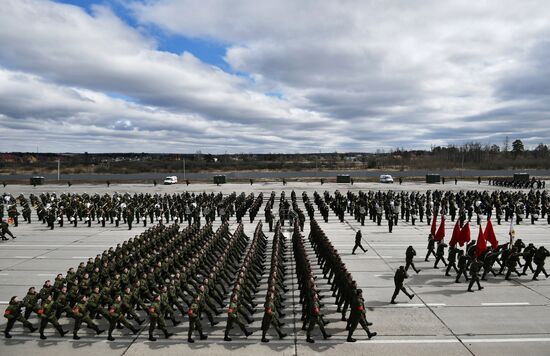 Victory Parade drill