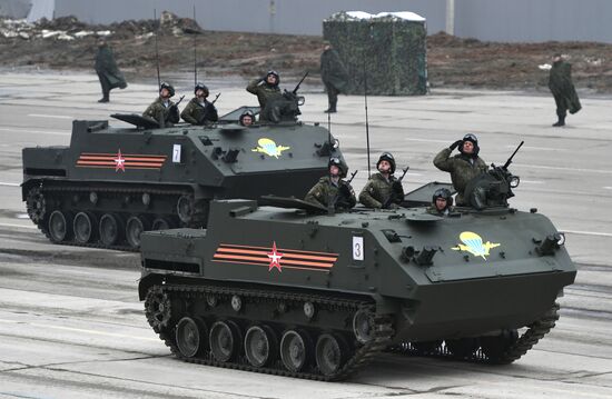 Victory Parade drill