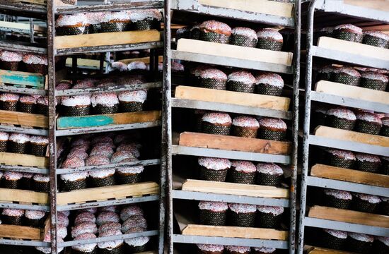 Easter cake production in Krasnodar