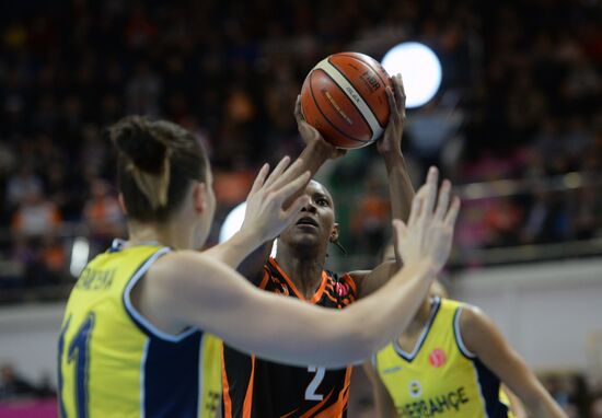 Euroleague Basketball. Women's Final Four. Fenerbahce vs. UMMC