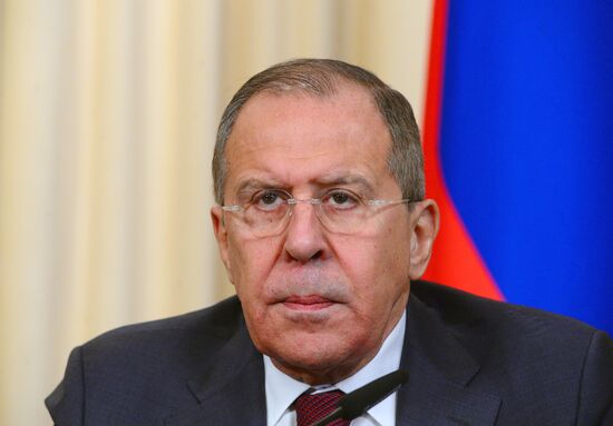 Russian Foreign Minister Lavrov meets with Qatari counterpart Al Thani