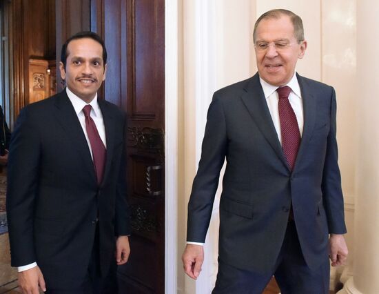 Russian Foreign Minister Lavrov meets with Qatari counterpart Al Thani