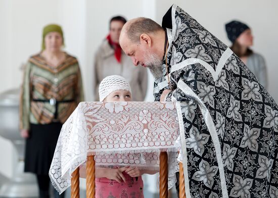 Easter cakes and eggs blessed on Holy Saturday