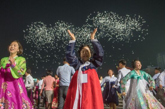 Festive events marking 105th birthday of Kim Il-Sung in North Korea