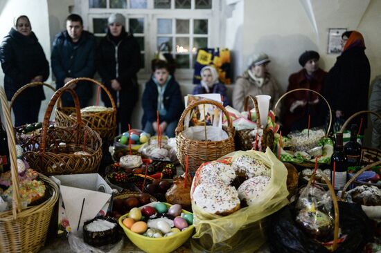 Easter cakes and eggs blessed on Holy Saturday