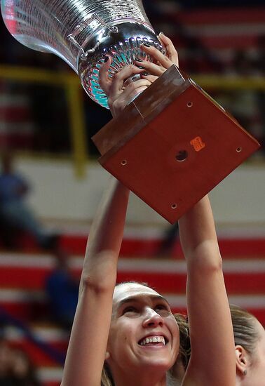 CEV Women's Cup. Unet Yamamay vs. Dynamo-Kazan