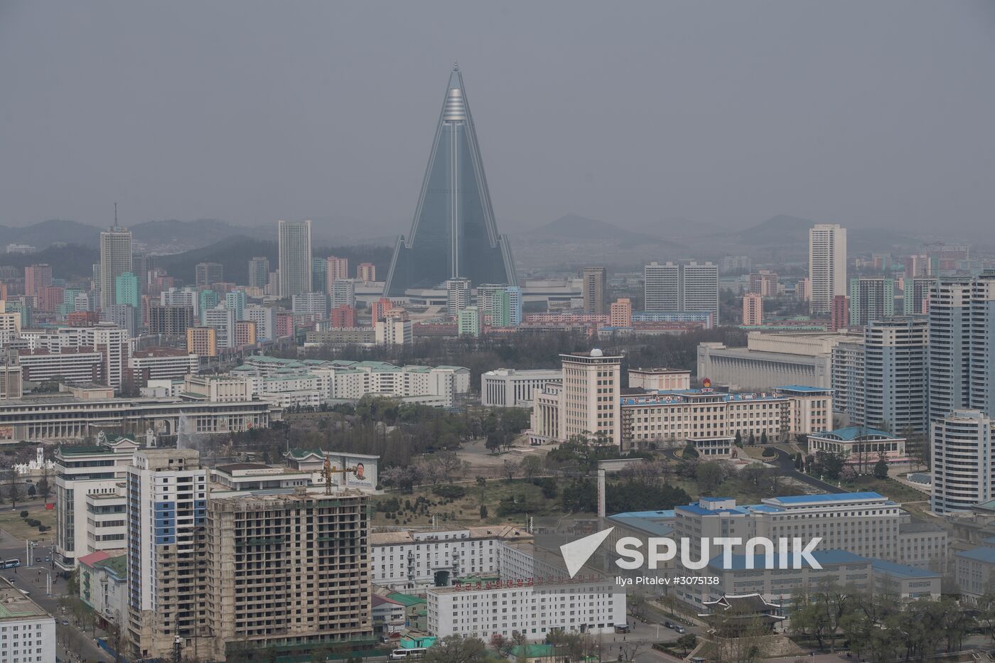 Cities of the world. Pyongyang