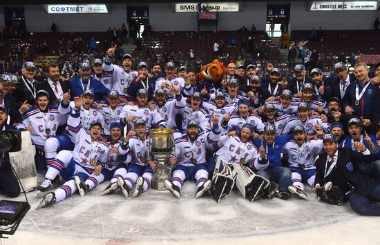 Kontinental Hockey League. Metallurg Magnitogorsk vs. SKA