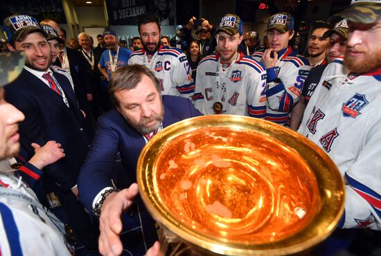 Kontinental Hockey League. Metallurg Magnitogorsk vs. SKA