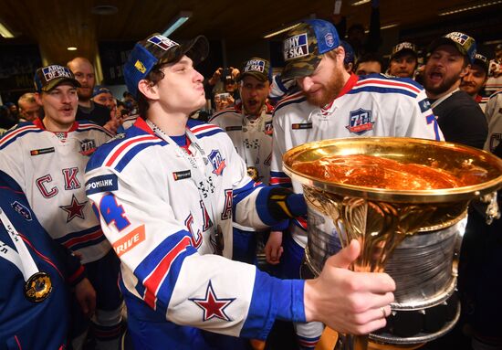 Kontinental Hockey League. Metallurg Magnitogorsk vs. SKA