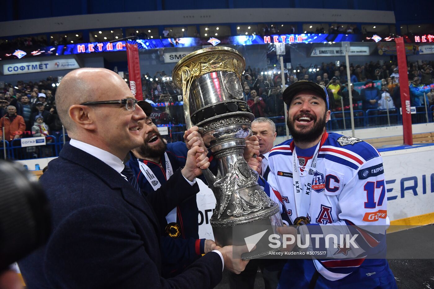 Kontinental Hockey League. Metallurg Magnitogorsk vs. SKA