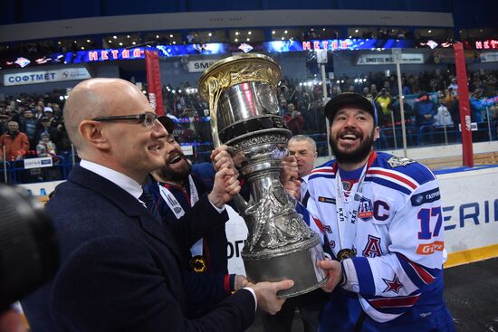 Kontinental Hockey League. Metallurg Magnitogorsk vs. SKA