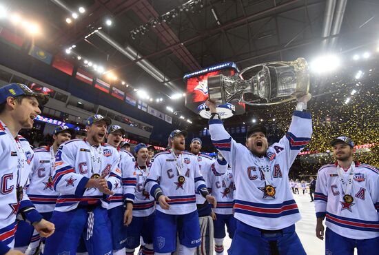 Kontinental Hockey League. Metallurg Magnitogorsk vs. SKA