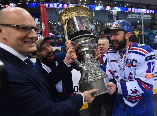 Kontinental Hockey League. Metallurg Magnitogorsk vs. SKA