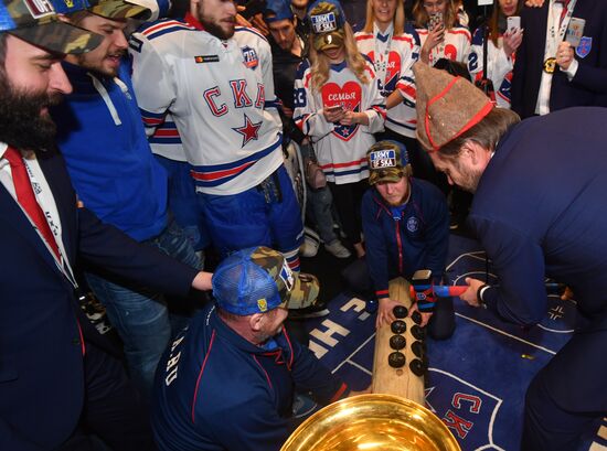 Kontinental Hockey League. Metallurg Magnitogorsk vs. SKA