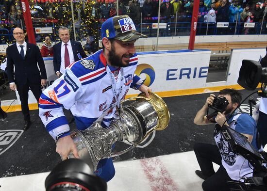 Kontinental Hockey League. Metallurg Magnitogorsk vs. SKA