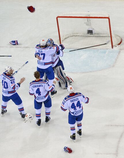Kontinental Hockey League. Metallurg Magnitogorsk vs. SKA
