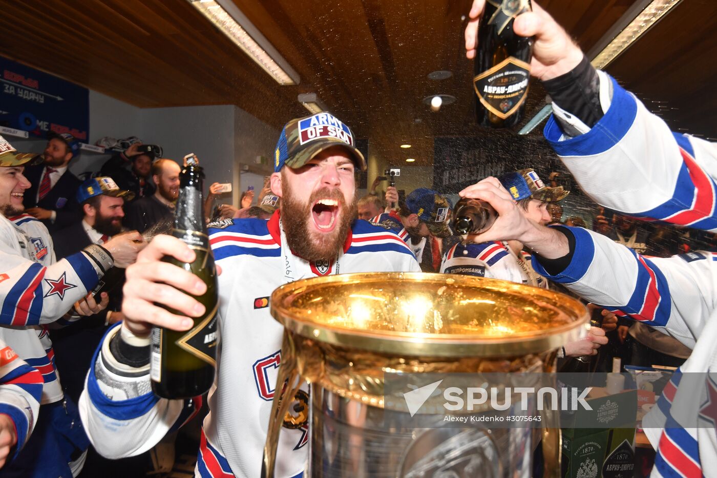 Kontinental Hockey League. Metallurg Magnitogorsk vs. SKA