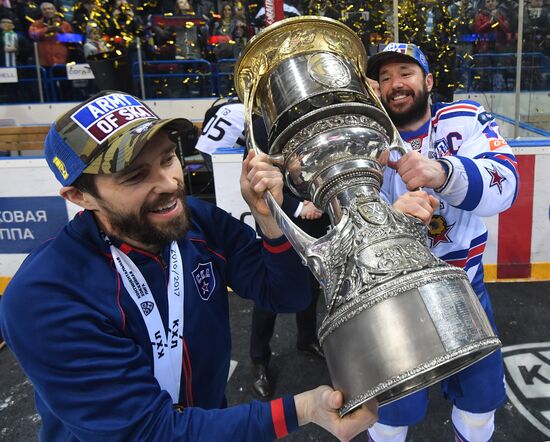 Kontinental Hockey League. Metallurg Magnitogorsk vs. SKA