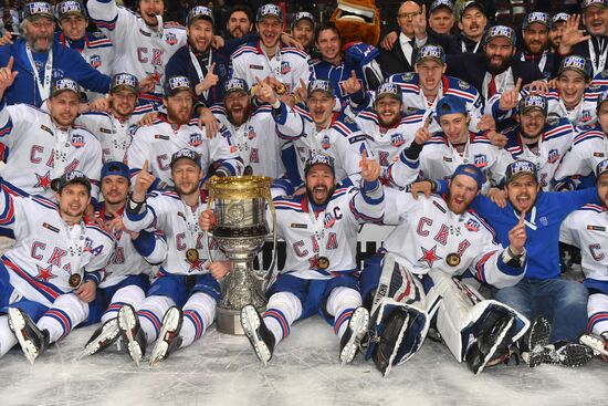 Kontinental Hockey League. Metallurg Magnitogorsk vs. SKA