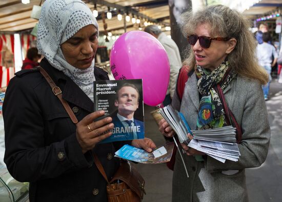 Electoral campaign in Paris